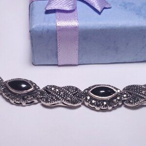 Estate 6.0ctw Natural Marq Onyx & Marcasite Sterling Silver X Link Bracelet24112